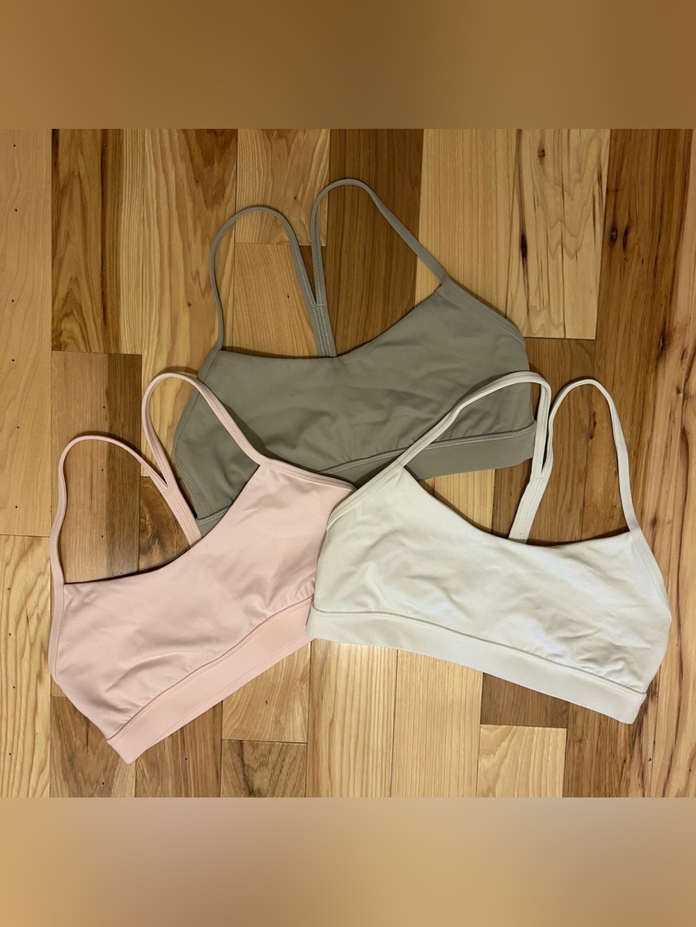 Lululemon Y Glow bra bundle of 3 size 8